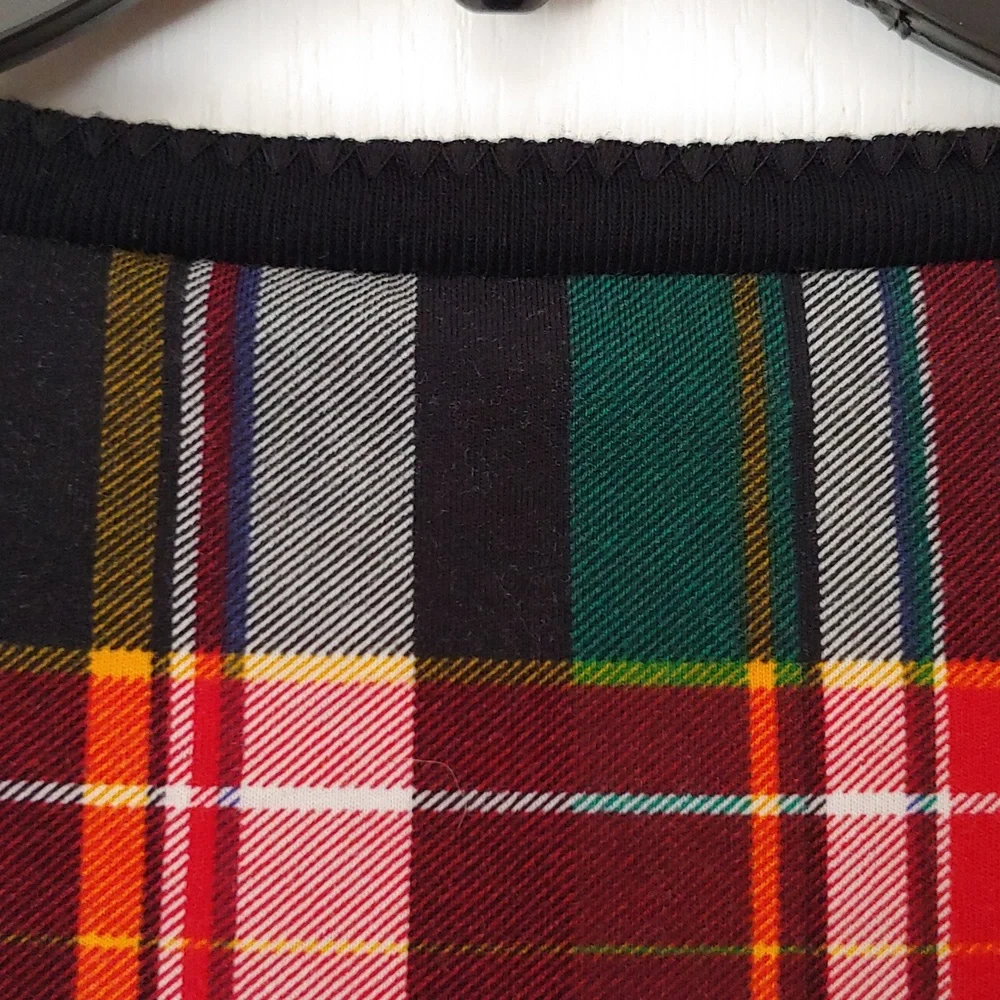 Ralph Lauren Plaid Ruffled Bottom Dress. Size Large 12-14. Holiday. Portrait